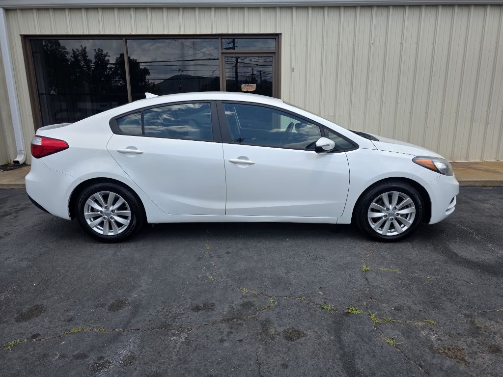 Photo 14 of this KIA FORTE