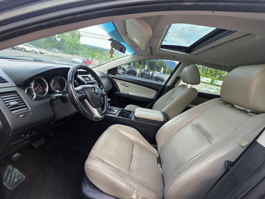 Photo 6 of this MAZDA CX-9