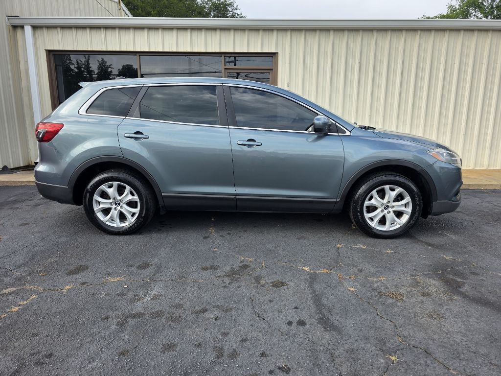 Photo 18 of this MAZDA CX-9