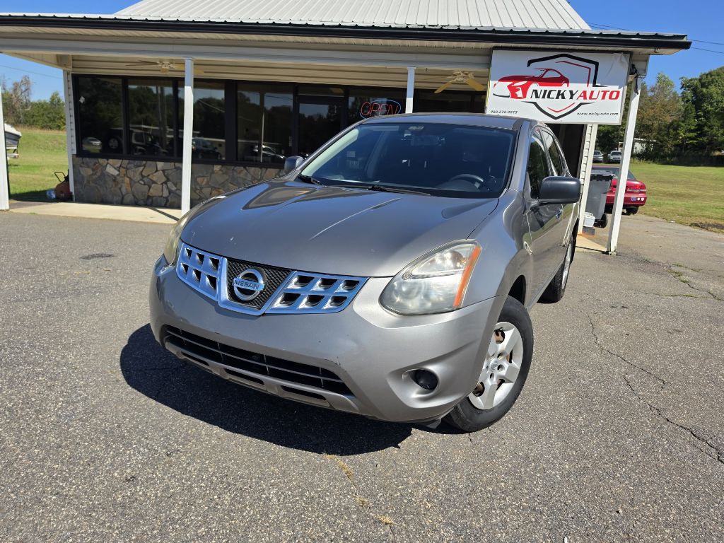 Photo 17 of this NISSAN ROGUE SELECT
