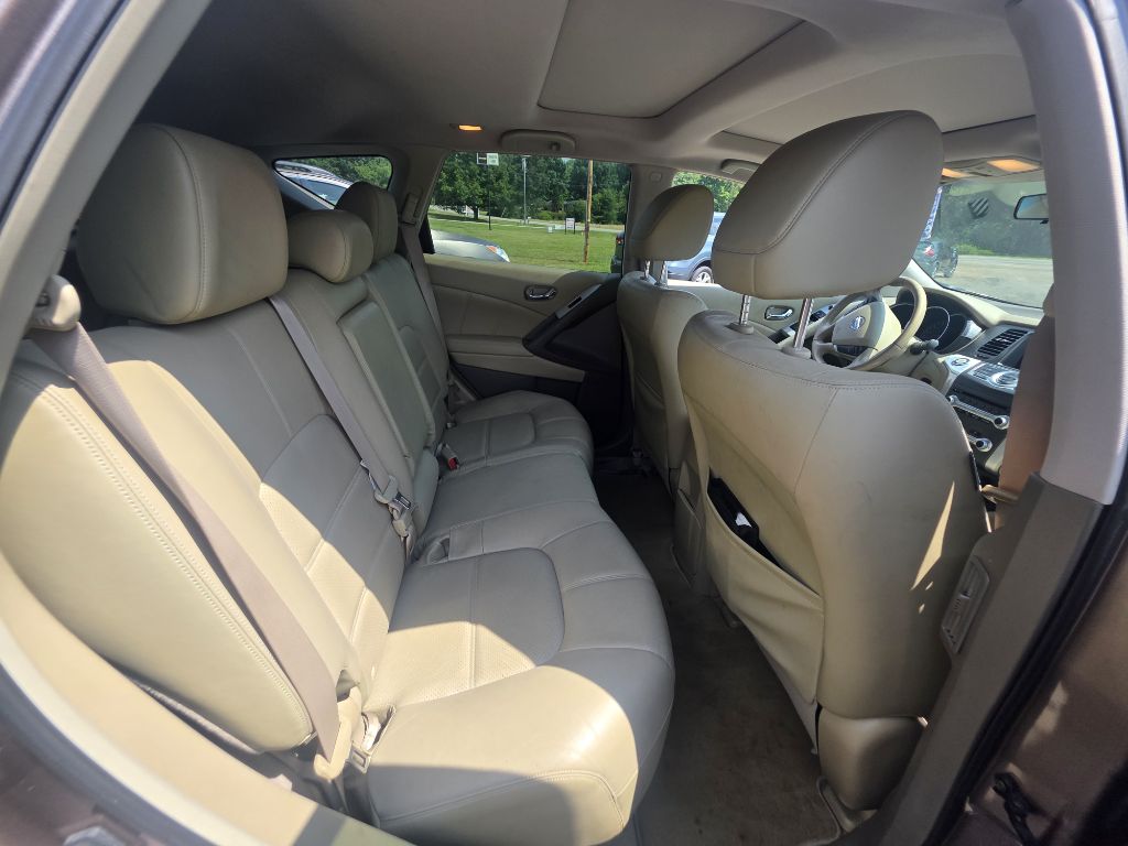 Photo 13 of this NISSAN MURANO