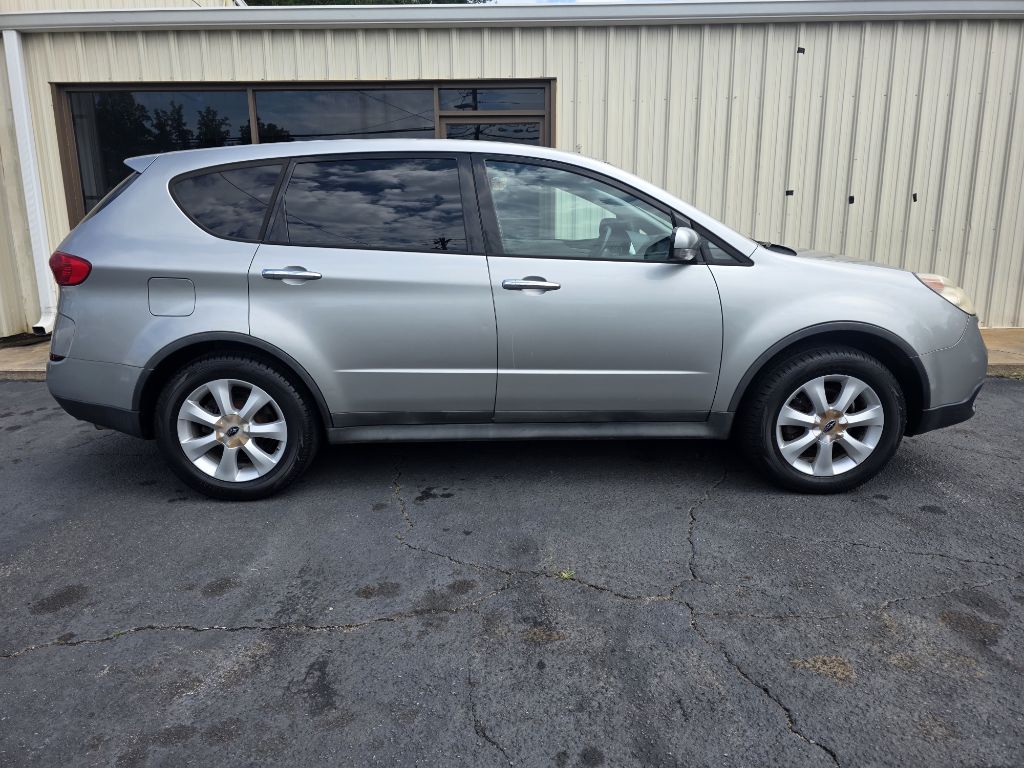 Photo 14 of this SUBARU B9 TRIBECA