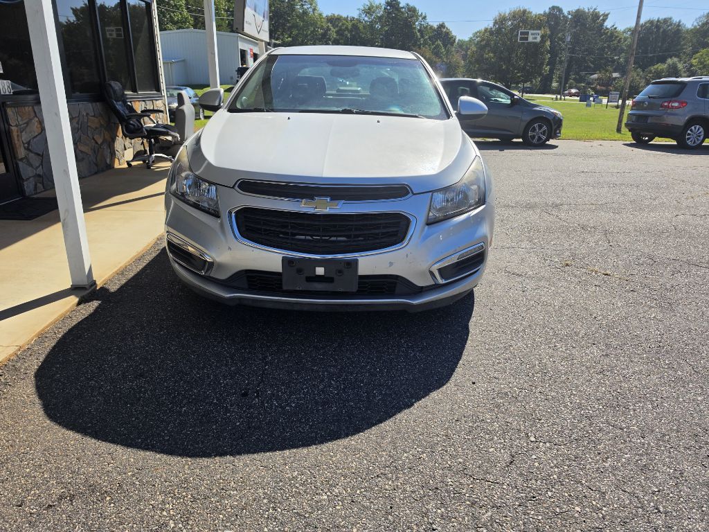 Photo 16 of this CHEVROLET CRUZE LIMITED