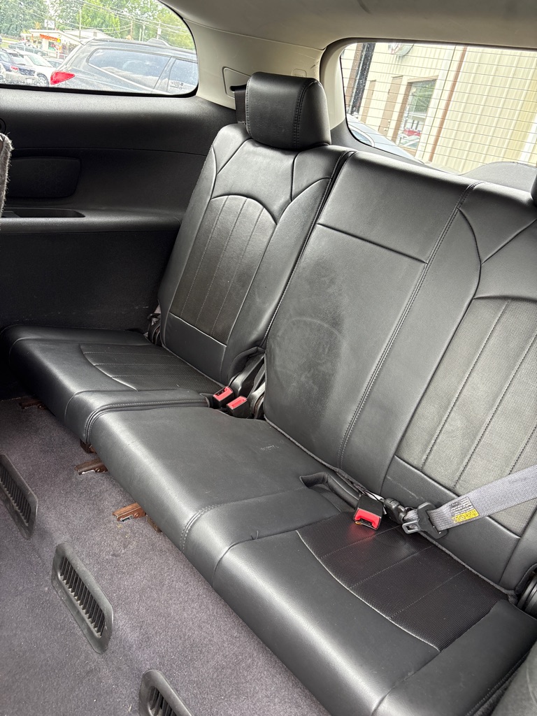 Photo 9 of this BUICK ENCLAVE