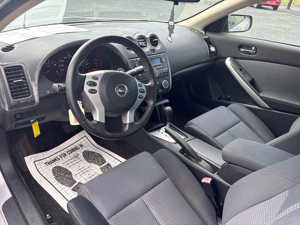 Photo 8 of this NISSAN ALTIMA