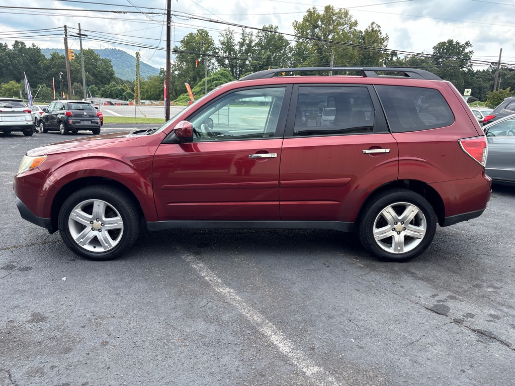 Photo 3 of this SUBARU FORESTER