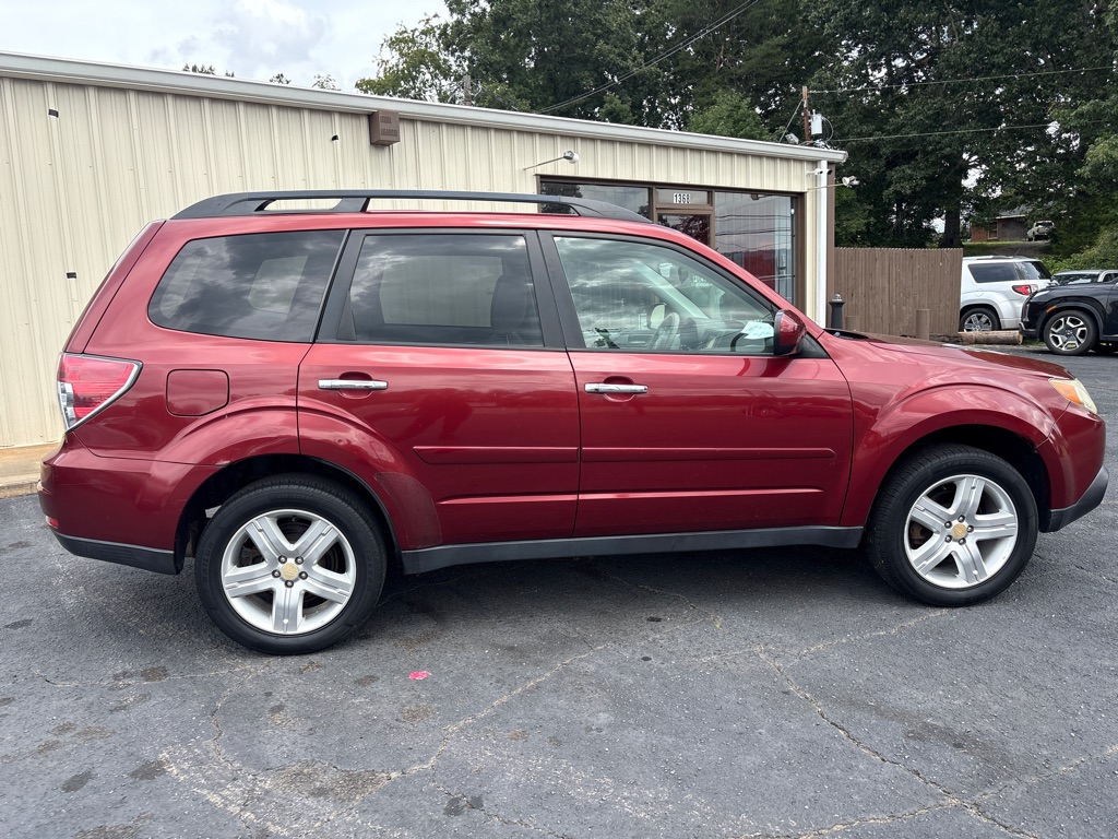 Photo 5 of this SUBARU FORESTER