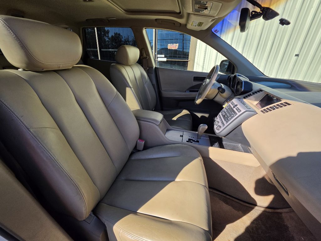 Photo 8 of this NISSAN MURANO