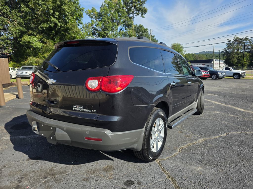 Photo 15 of this CHEVROLET TRAVERSE