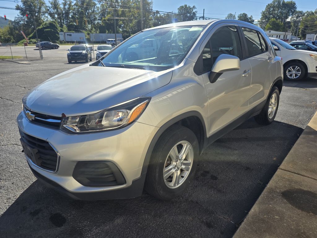 Photo 7 of this CHEVROLET TRAX