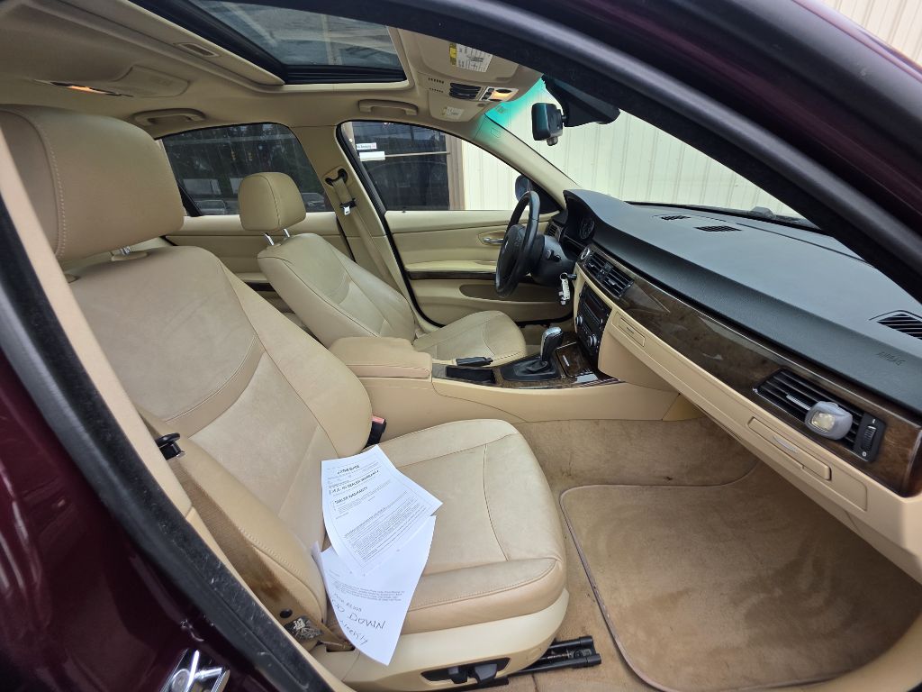 Photo 7 of this BMW 328