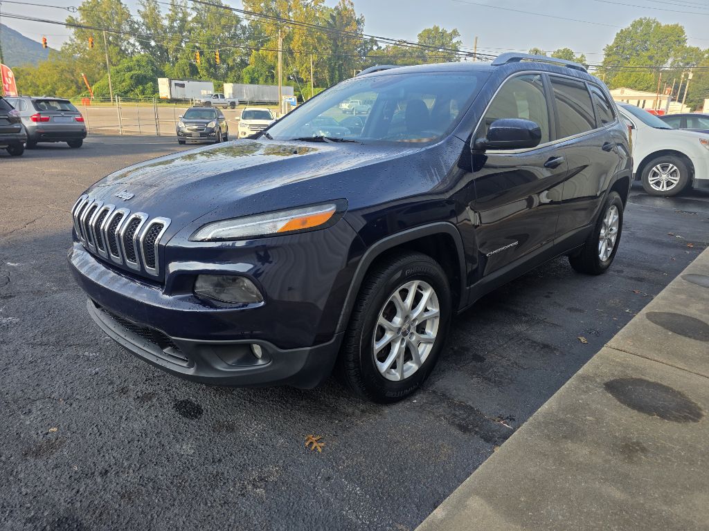 Photo 4 of this JEEP CHEROKEE