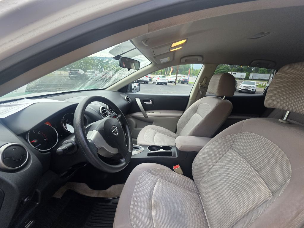 Photo 11 of this NISSAN ROGUE