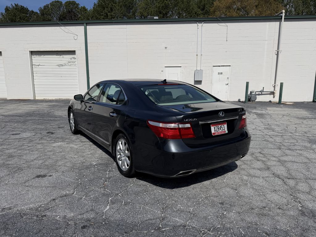 Photo 7 of this LEXUS LS