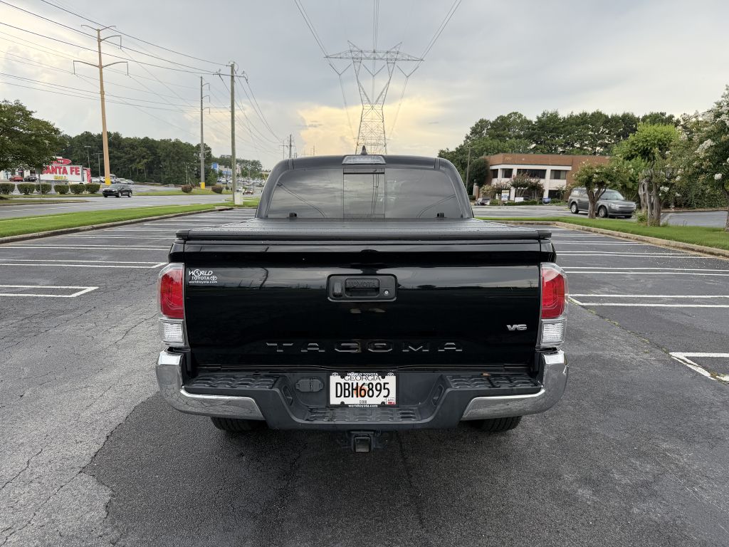 Photo 6 of this TOYOTA TACOMA