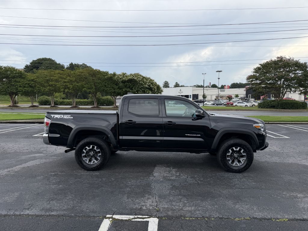 Photo 4 of this TOYOTA TACOMA