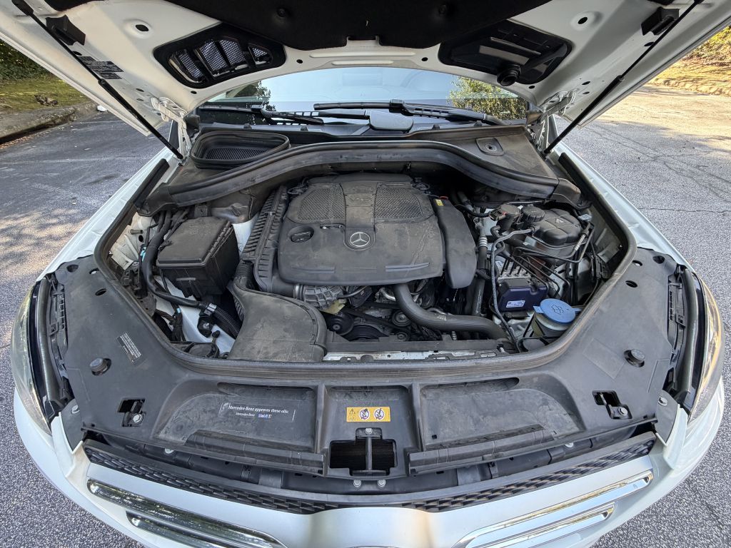 Photo 37 of this MERCEDES-BENZ GLE