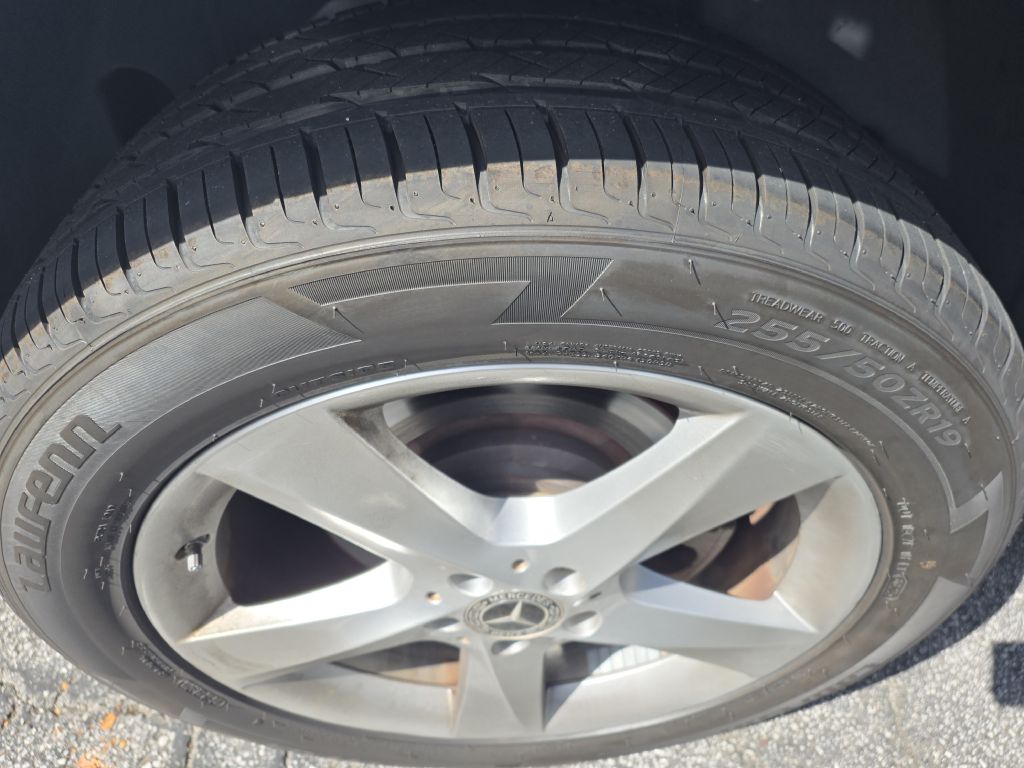 Photo 42 of this MERCEDES-BENZ GLE