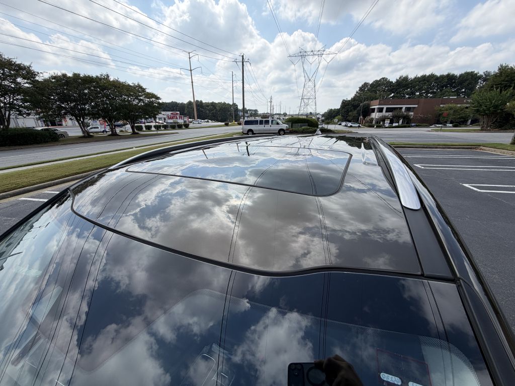 Photo 9 of this KIA TELLURIDE