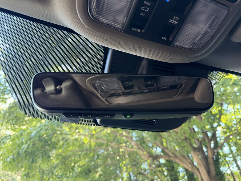 Photo 37 of this HONDA PILOT