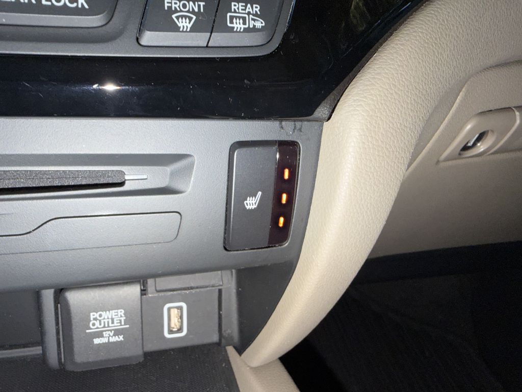 Photo 40 of this HONDA PILOT