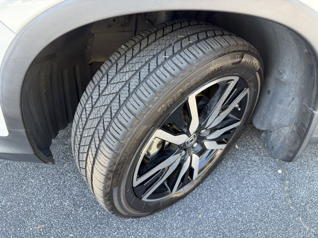 Photo 42 of this HONDA PILOT