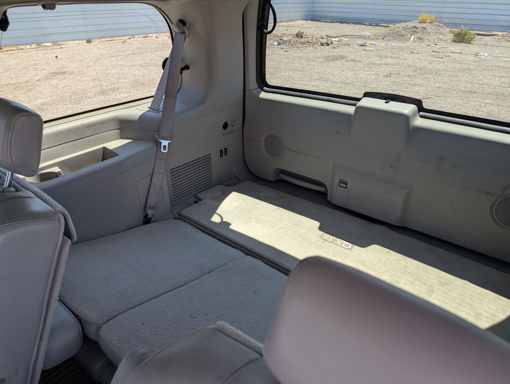 Photo 11 of this INFINITI QX56