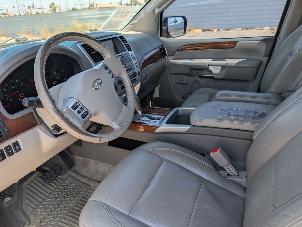 Photo 7 of this INFINITI QX56