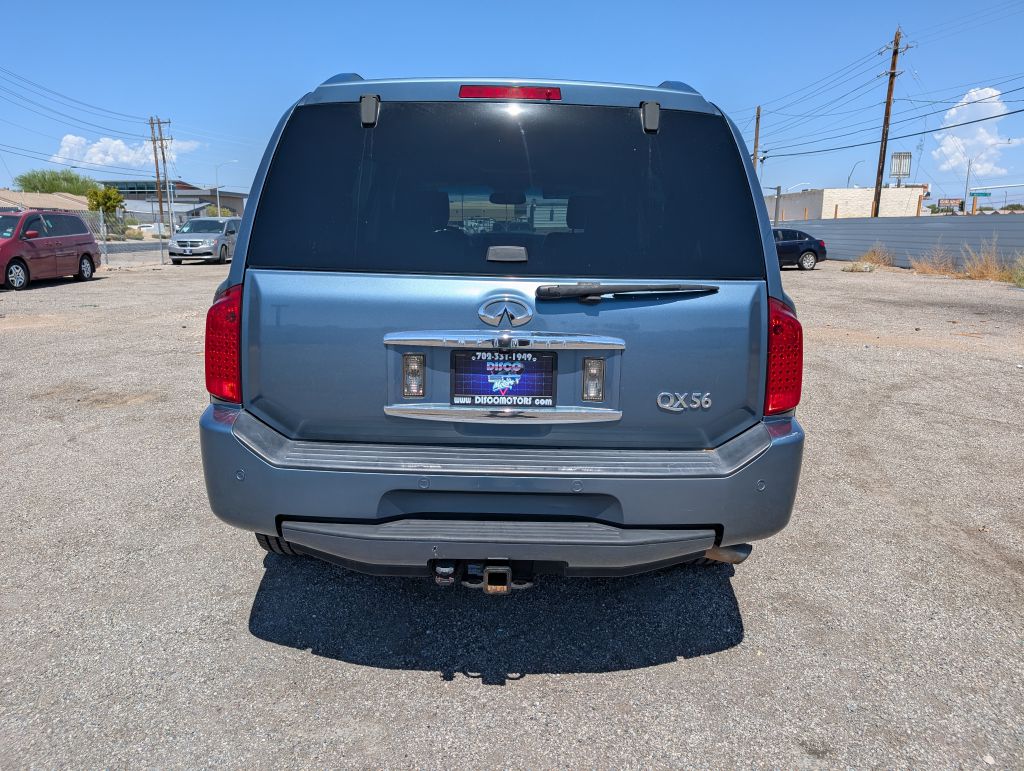 Photo 2 of this INFINITI QX56