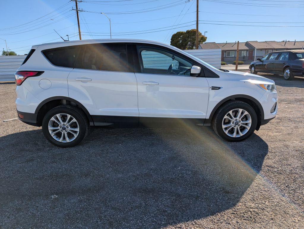 Photo 5 of this FORD ESCAPE