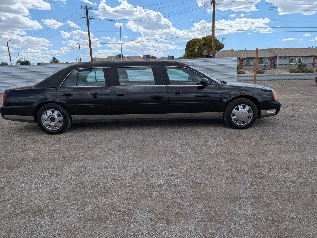 Photo 5 of this CADILLAC PROFESSIONAL CH