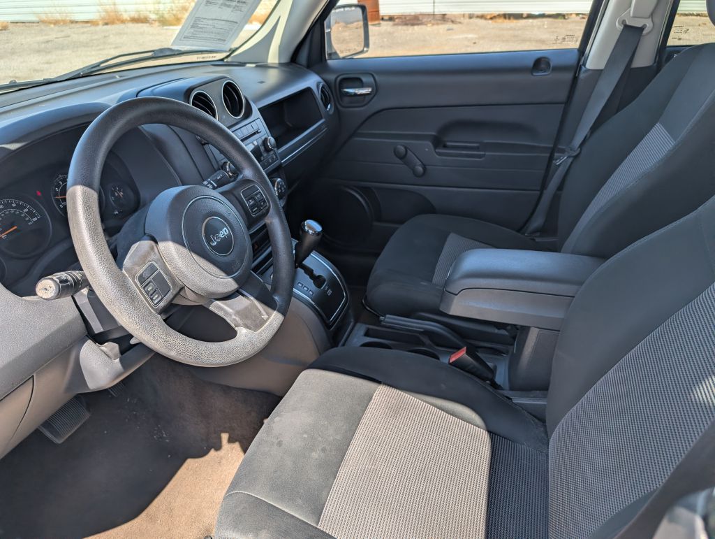 Photo 7 of this JEEP PATRIOT
