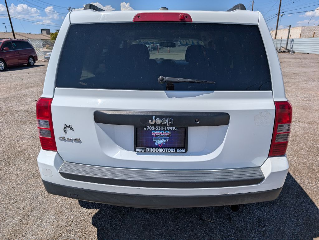 Photo 2 of this JEEP PATRIOT