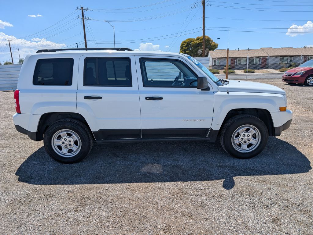 Photo 6 of this JEEP PATRIOT