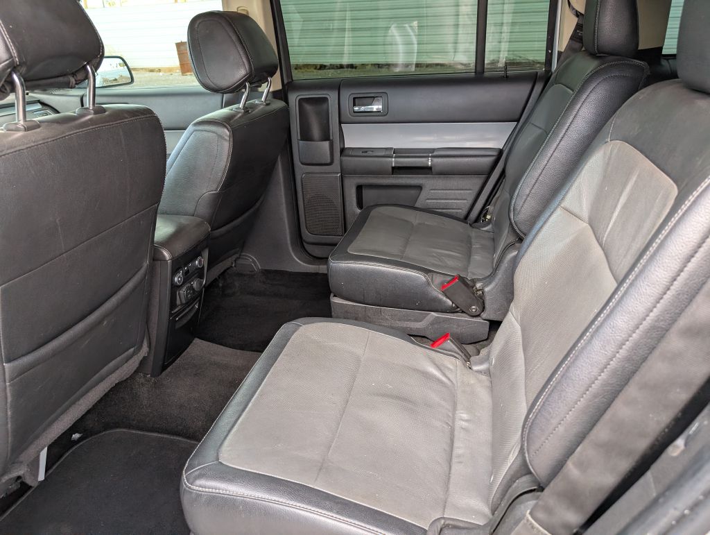 Photo 11 of this FORD FLEX