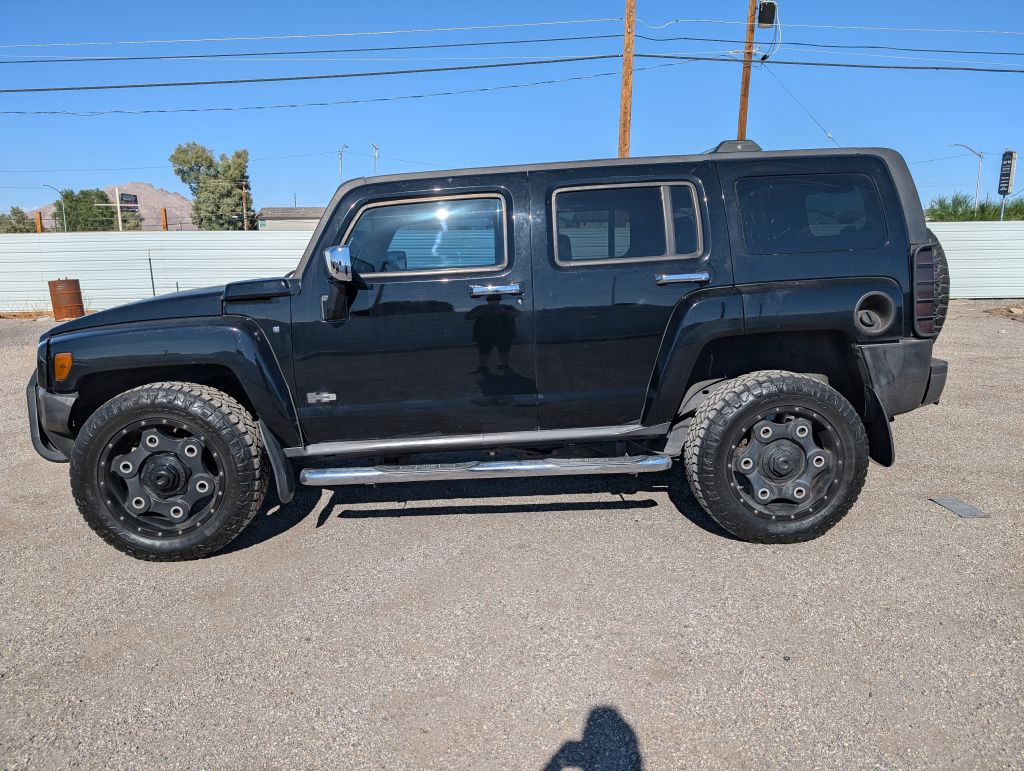 Photo 6 of this HUMMER H3