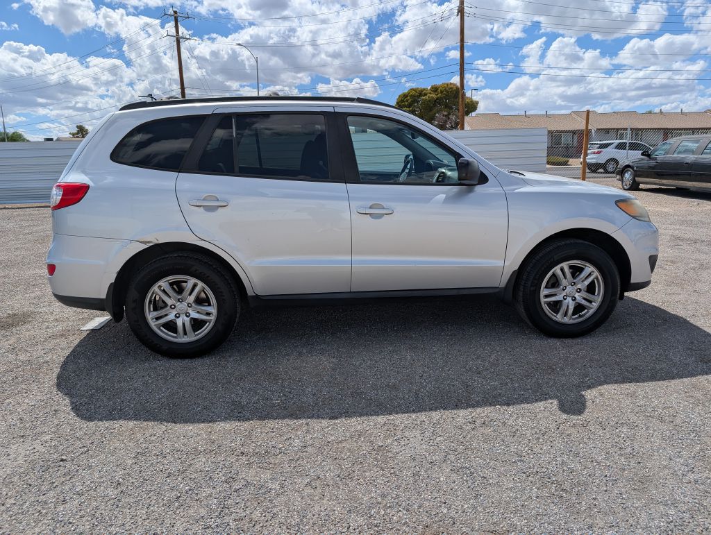 Photo 4 of this HYUNDAI SANTA FE