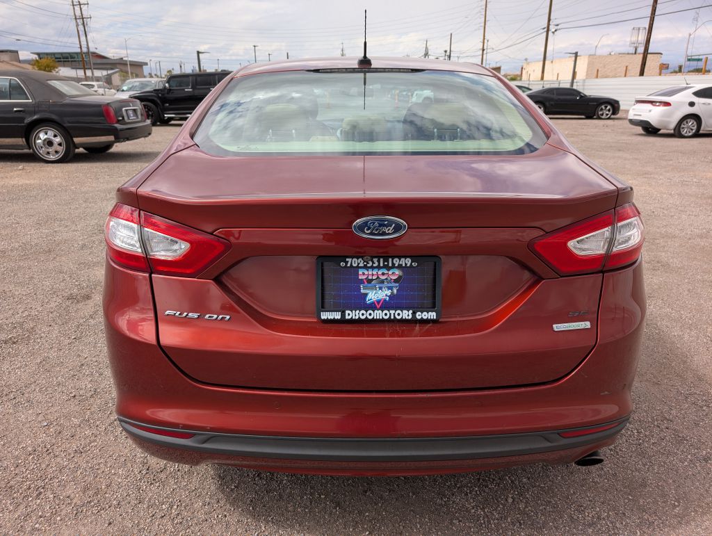 Photo 2 of this FORD FUSION