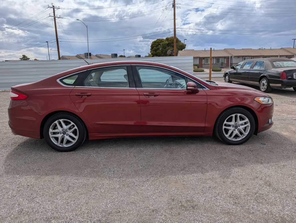 Photo 6 of this FORD FUSION