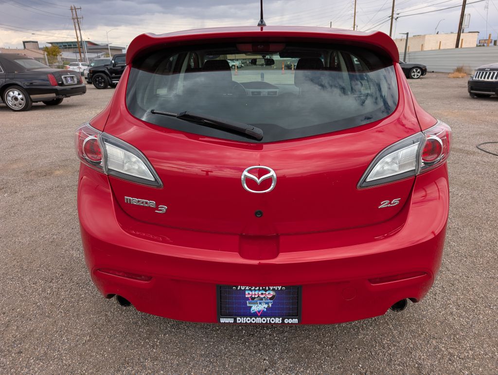 Photo 2 of this MAZDA 3