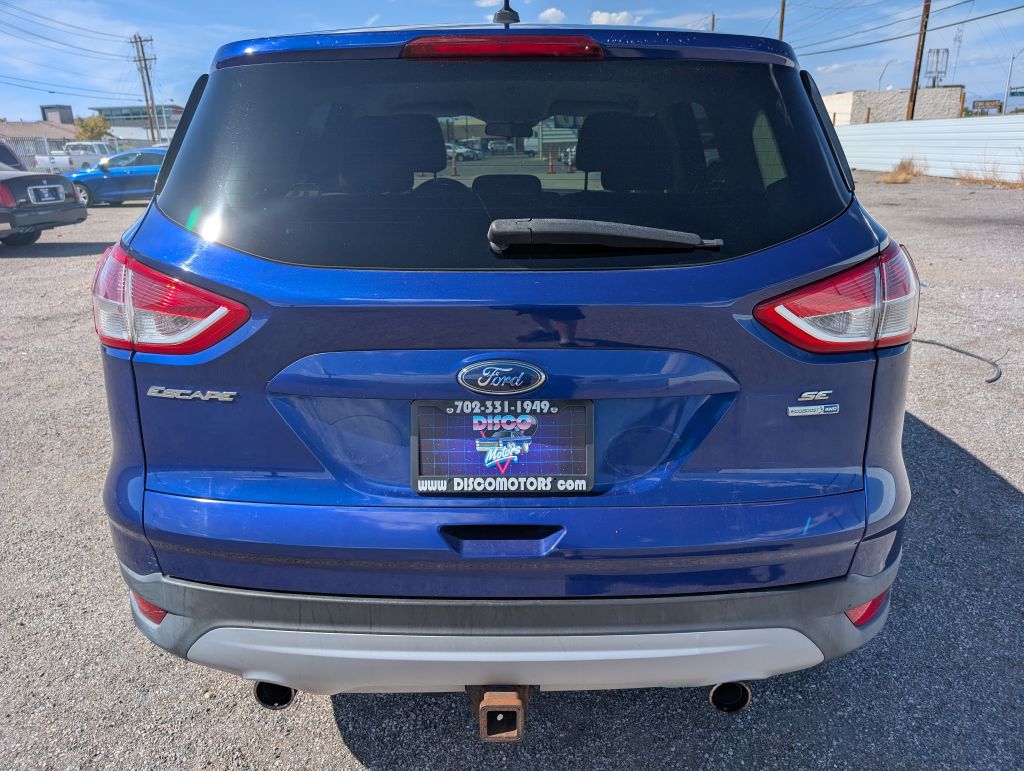 Photo 2 of this FORD ESCAPE