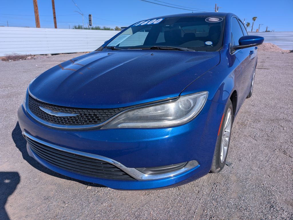 Photo 5 of this CHRYSLER 200