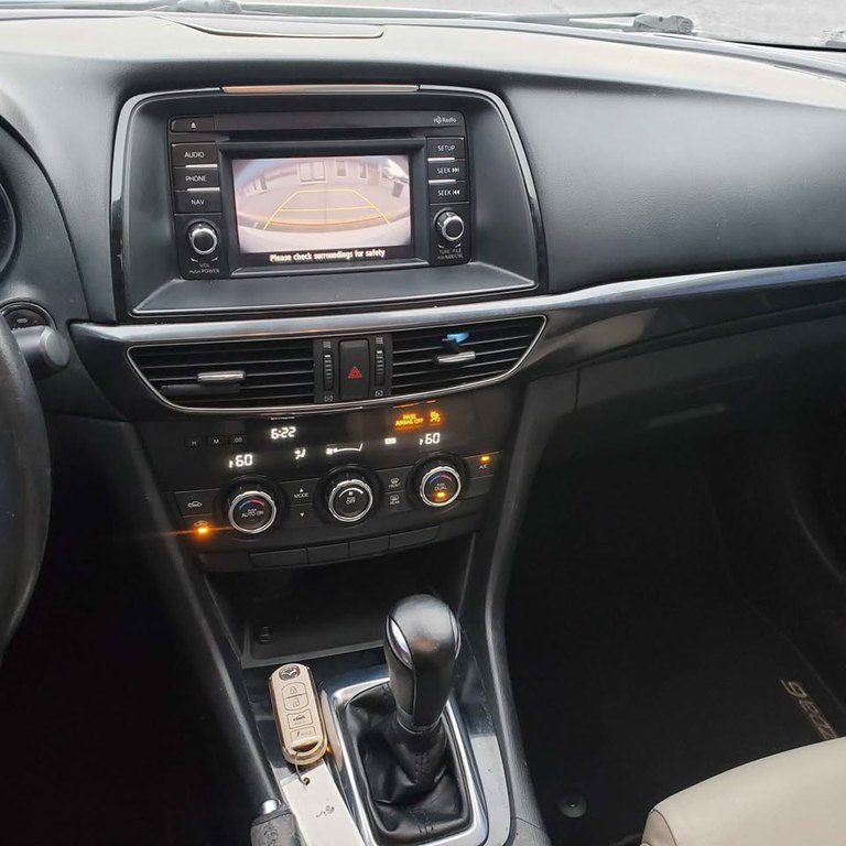 Photo 5 of this MAZDA 6