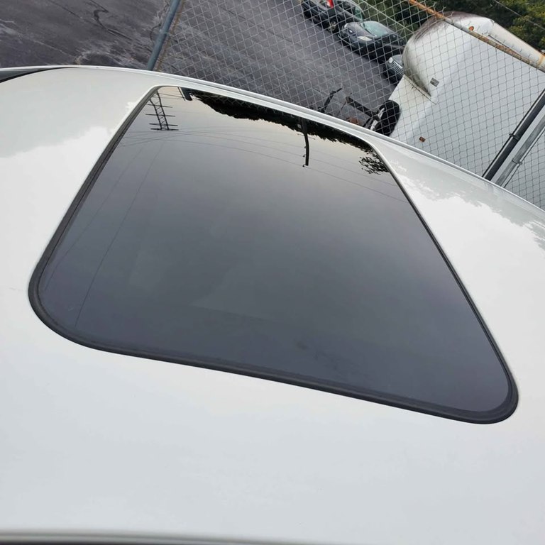Photo 11 of this MAZDA 6