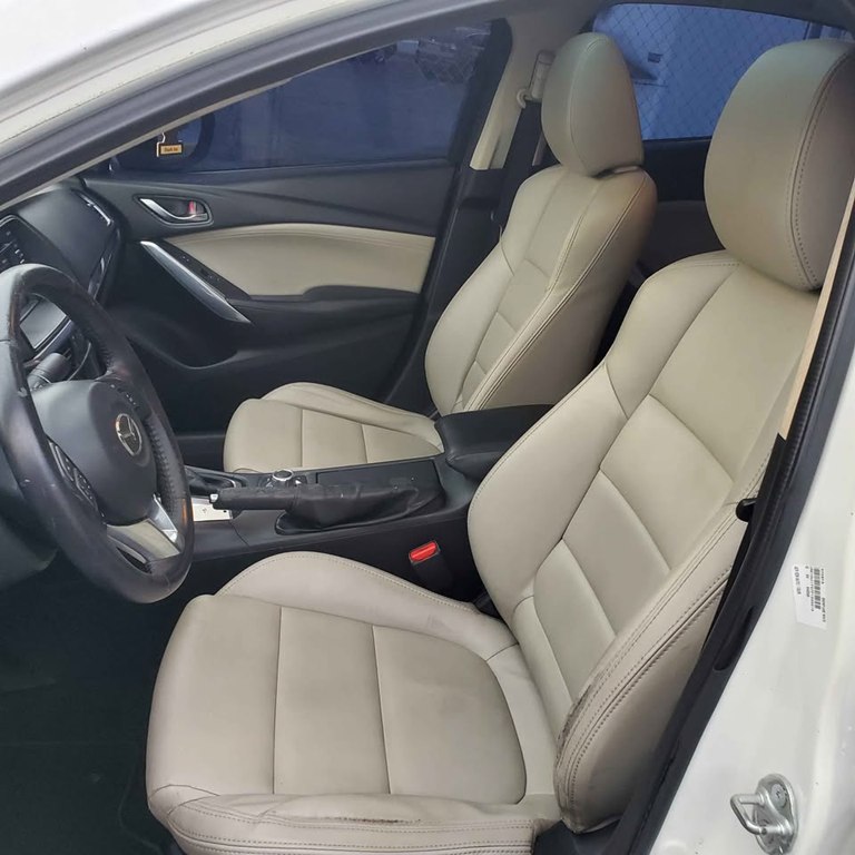 Photo 4 of this MAZDA 6