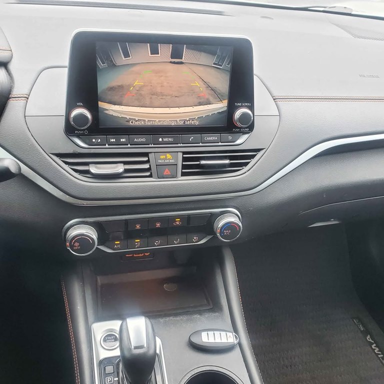 Photo 5 of this NISSAN ALTIMA