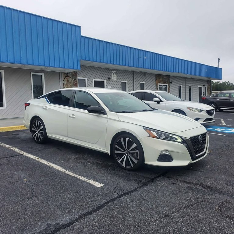 Photo 13 of this NISSAN ALTIMA