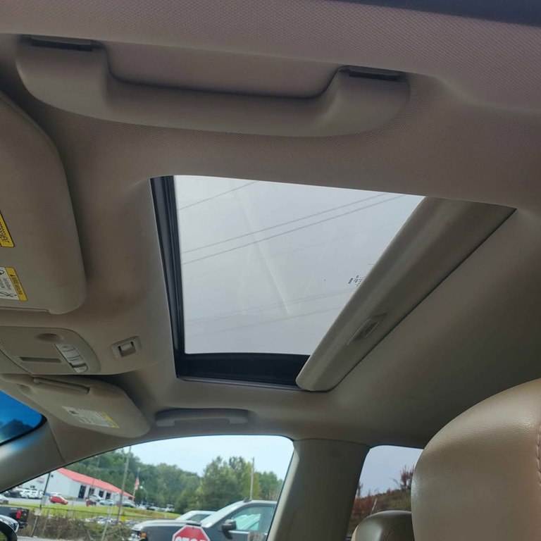 Photo 11 of this NISSAN PATHFINDER