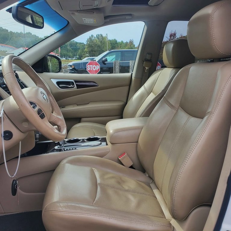 Photo 4 of this NISSAN PATHFINDER