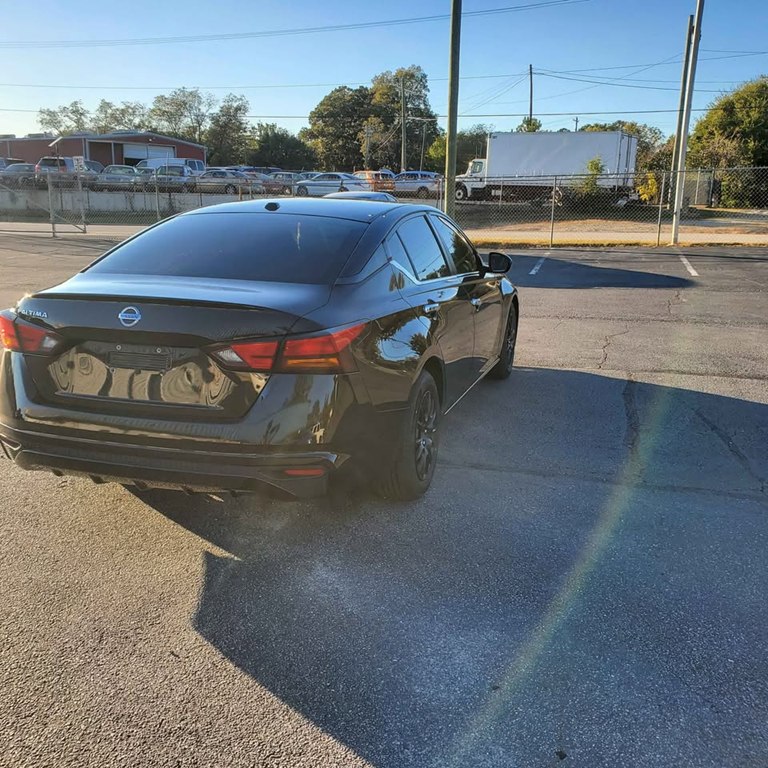 Photo 19 of this NISSAN ALTIMA